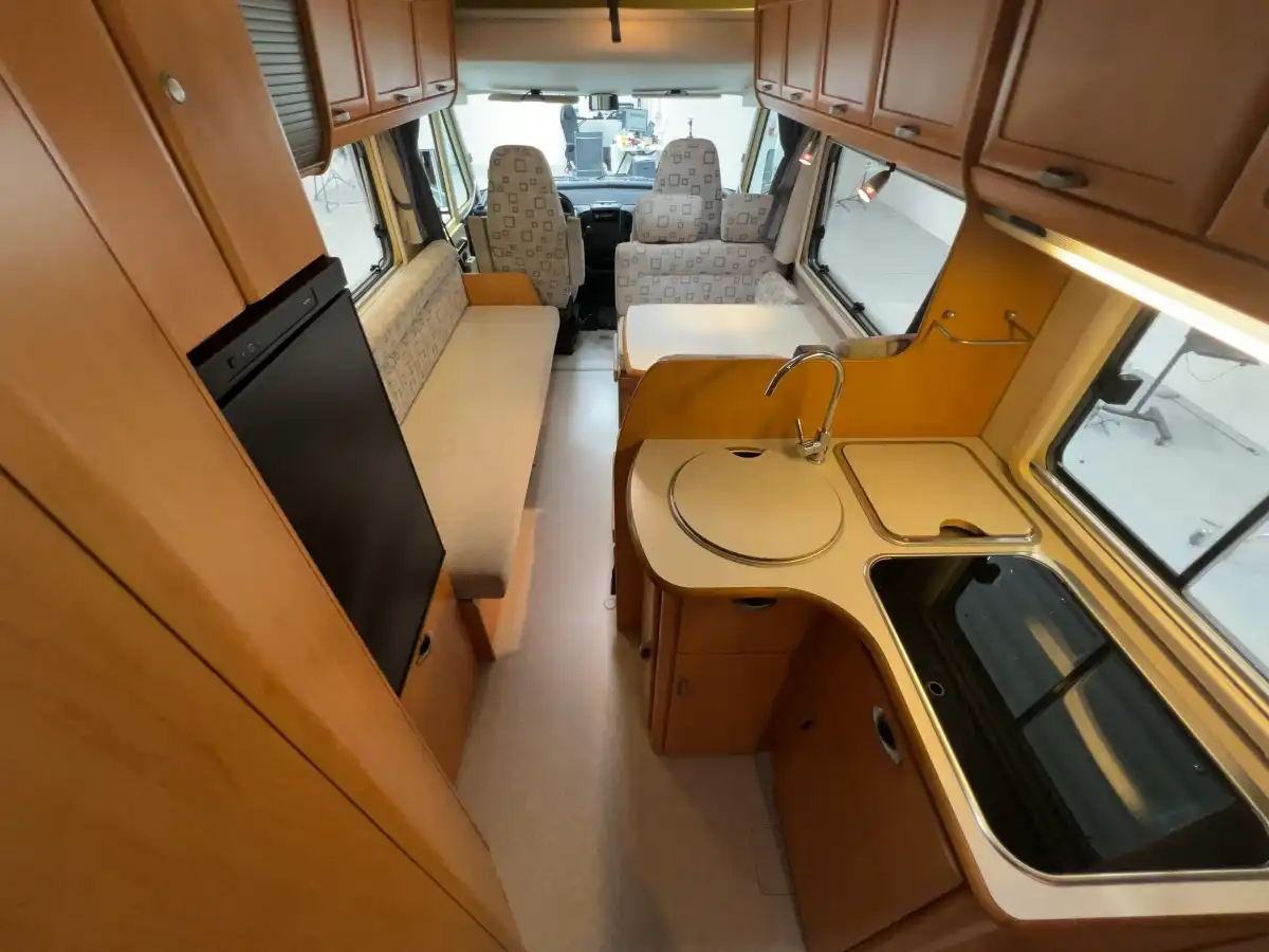 HYMER-ERIBA B 544 Signo100 - Ansicht 8